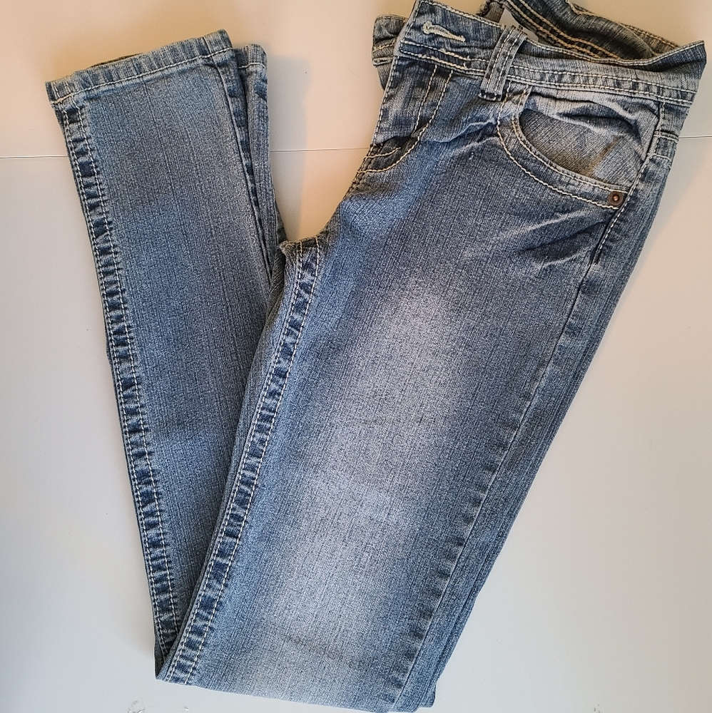REVOLT JEANS
